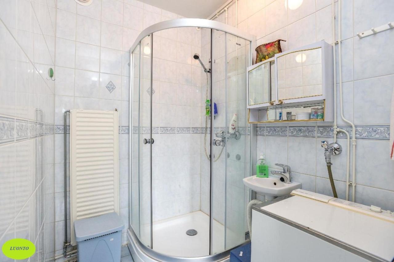 Next To City Center, Beside Bus And Train Station, Safe And Cozy Place Oulu Exterior photo