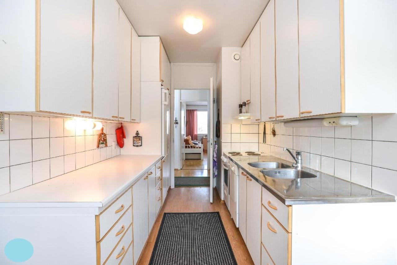 Next To City Center, Beside Bus And Train Station, Safe And Cozy Place Oulu Exterior photo